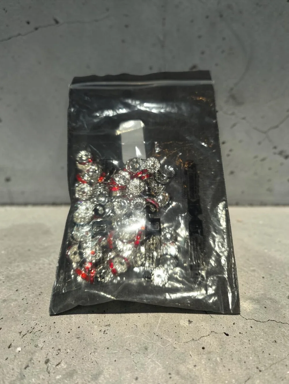 Nwor Craft Bead Mixes - Red & Silver Decorative Beads - Picture 4 of 4